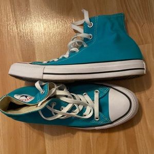 Barely worn, practically brand new; need to get rid of some shoes